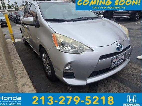 TOYOTA PRIUS C 2012 JTDKDTB31C1520020 image